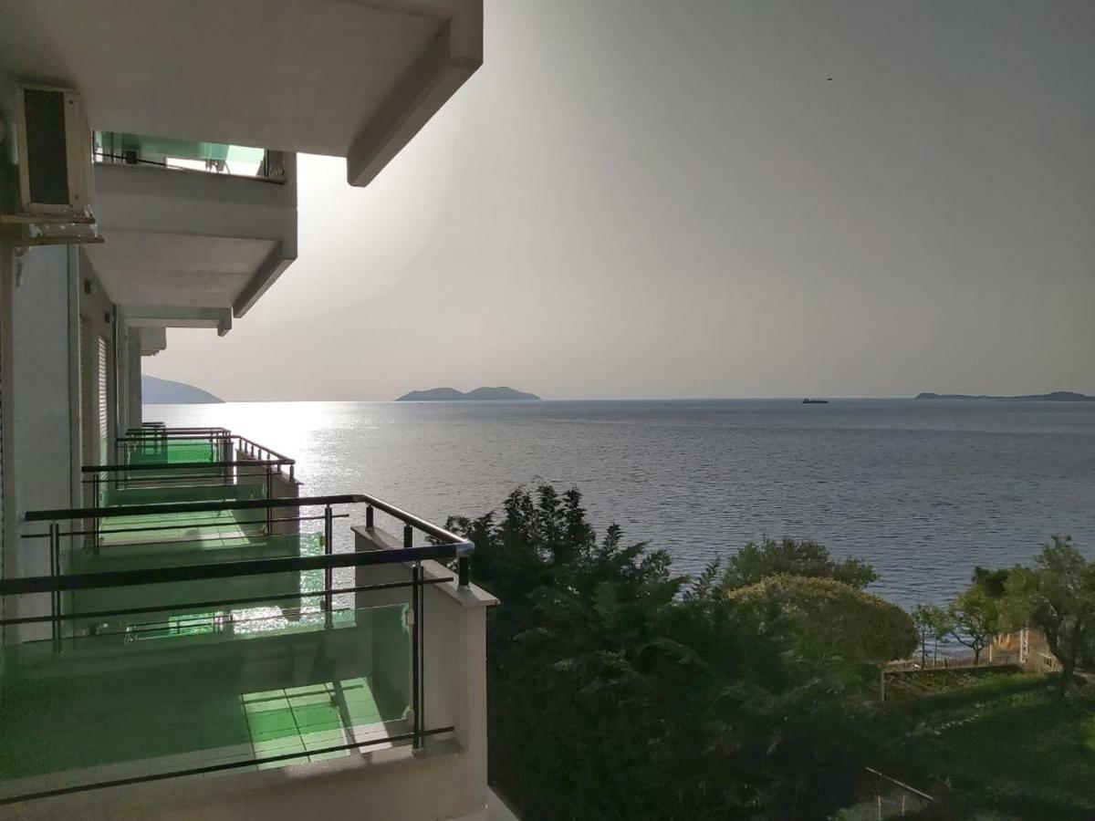 Deni Sea View * Vlorë